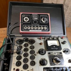 Radios antiguas: PROBADOR DE VÁLVULAS MÁS ADAPTADOR VÁLVULAS NOVAL RADIOMETRICO