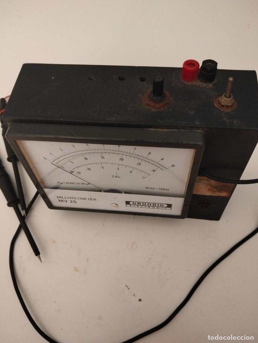 Radios antiguas: Voltiometer Grundig Electronic - Foto 2