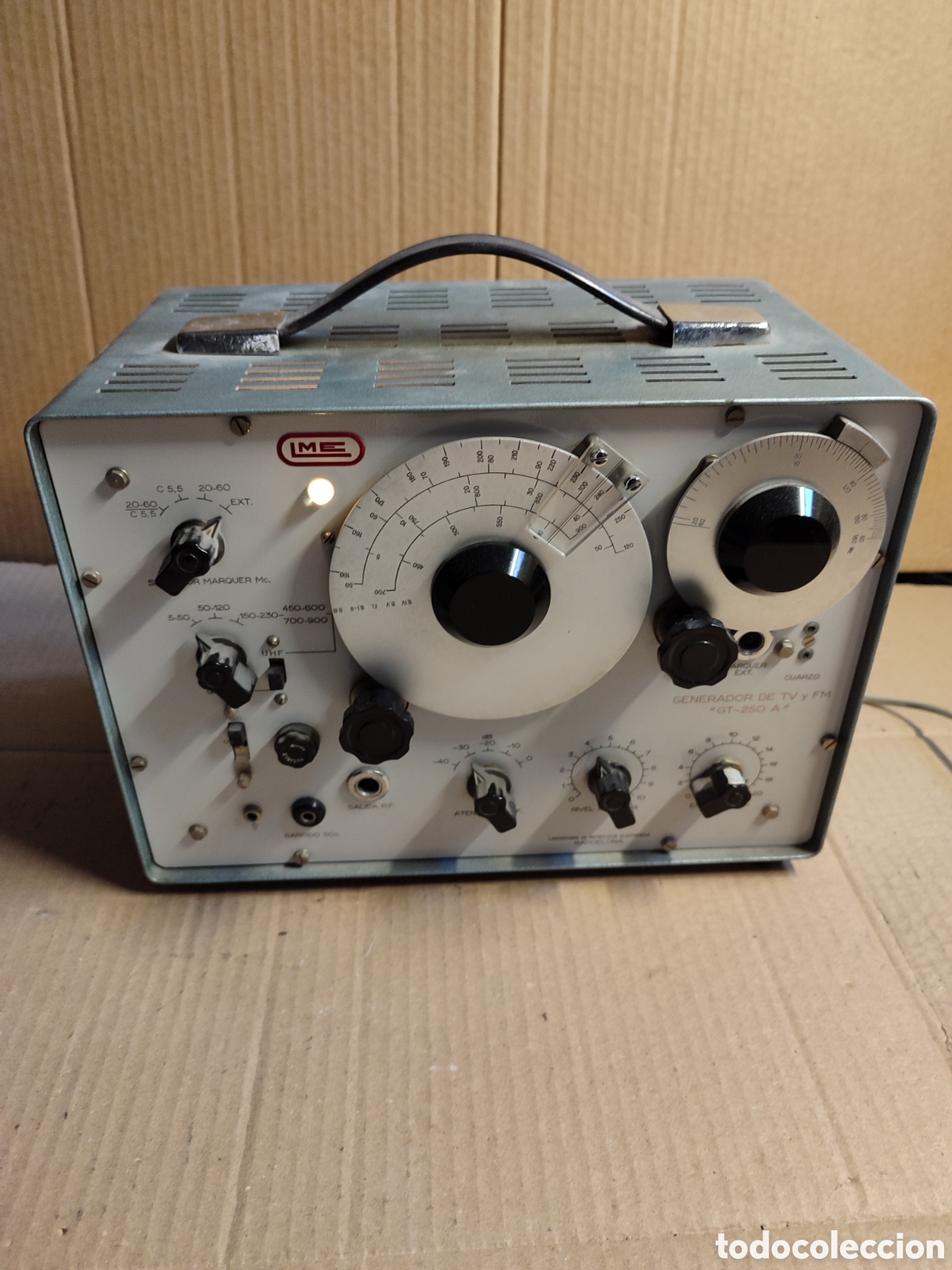 Radio antiche: IME.generador de televisi&oacute;n y f.m. GT 250 A.E.laboratorio de metrolog&iacute;a electr&oacute;nica Barcelona