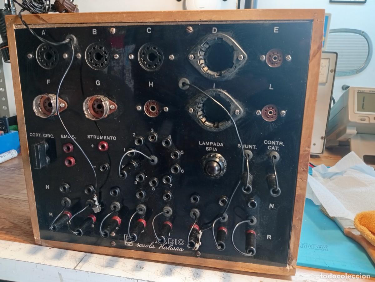 Radio antiche: Comprobador de v&aacute;lvulas Italiano
