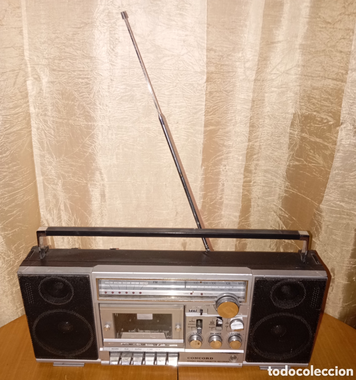 Old radios: Concord Stereo Radio Cassette Recorder