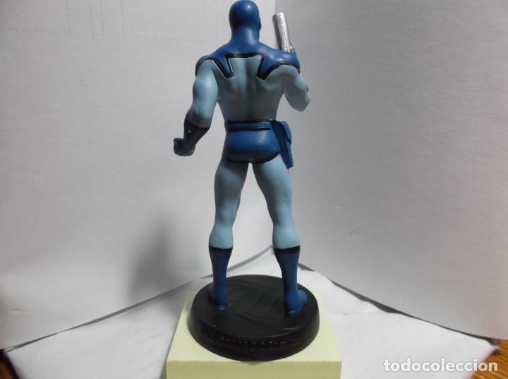 C&oacute;mics: BLUE BEETLE - FIGURA EN PLOMO - COMIC - Foto 2