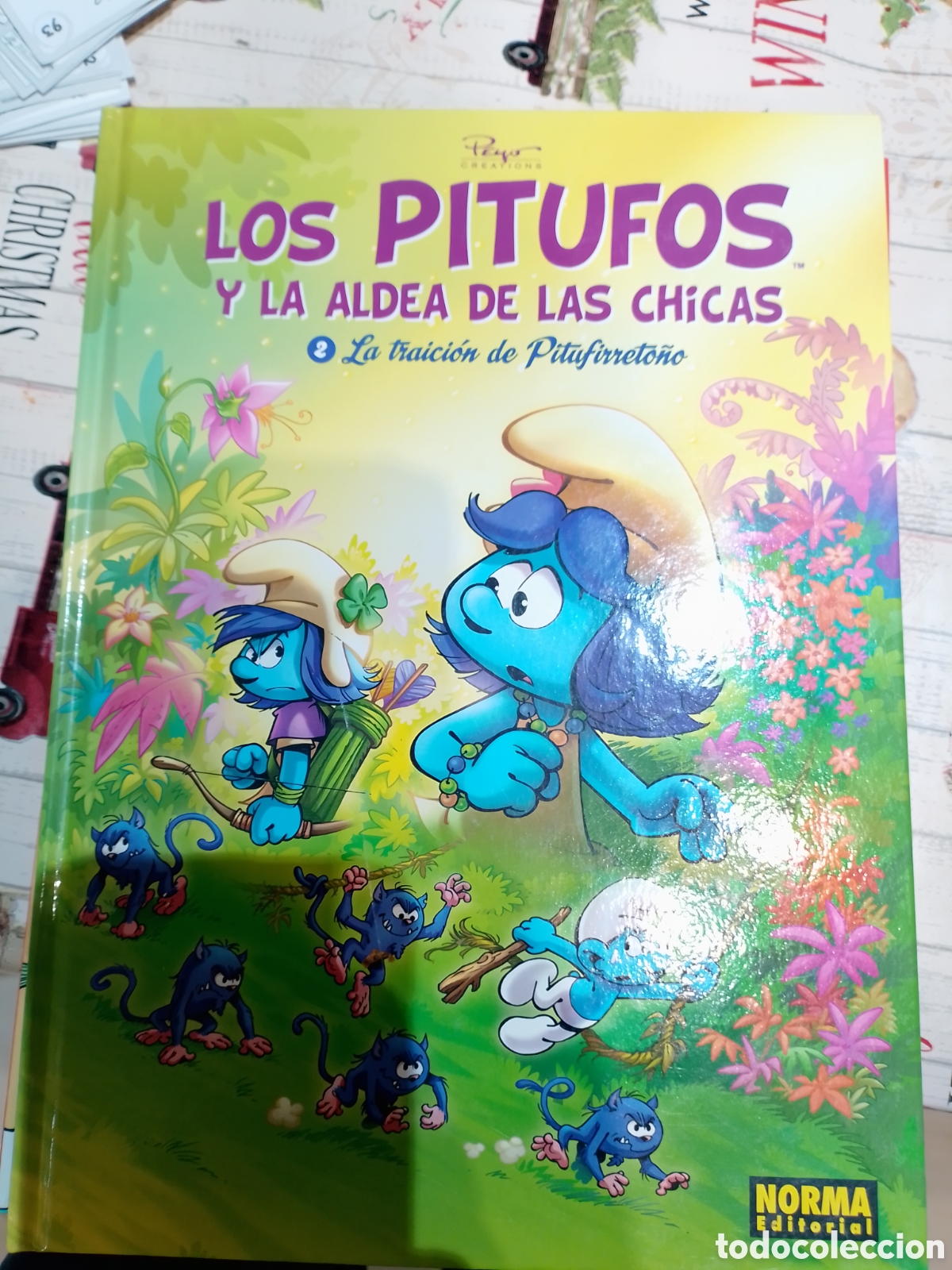 C&oacute;mics: los pitufos y la aldea de las chicas - Foto 1