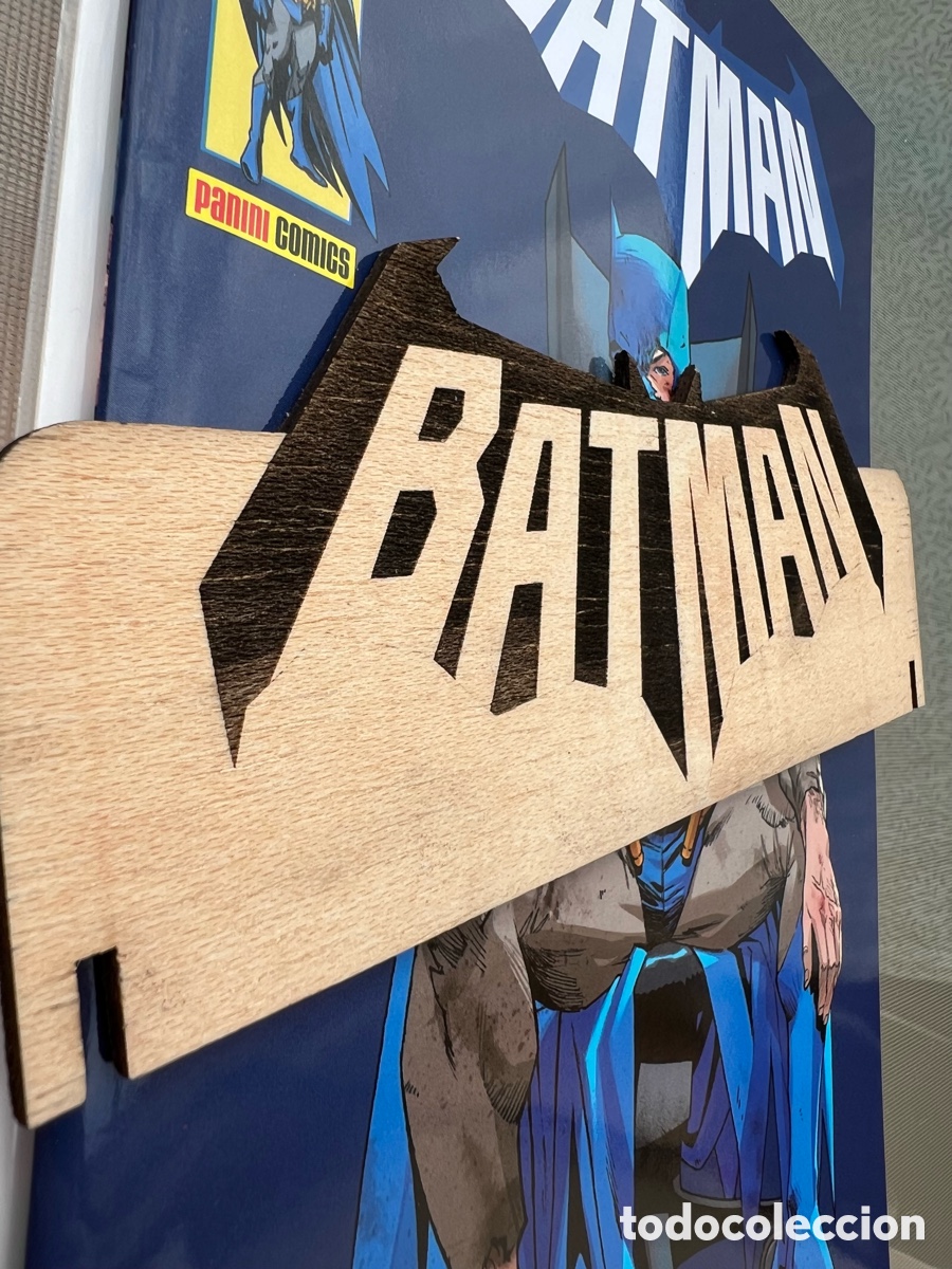 C&oacute;mics: Expositor de C&oacute;mics Batman All In (DC) - Foto 12
