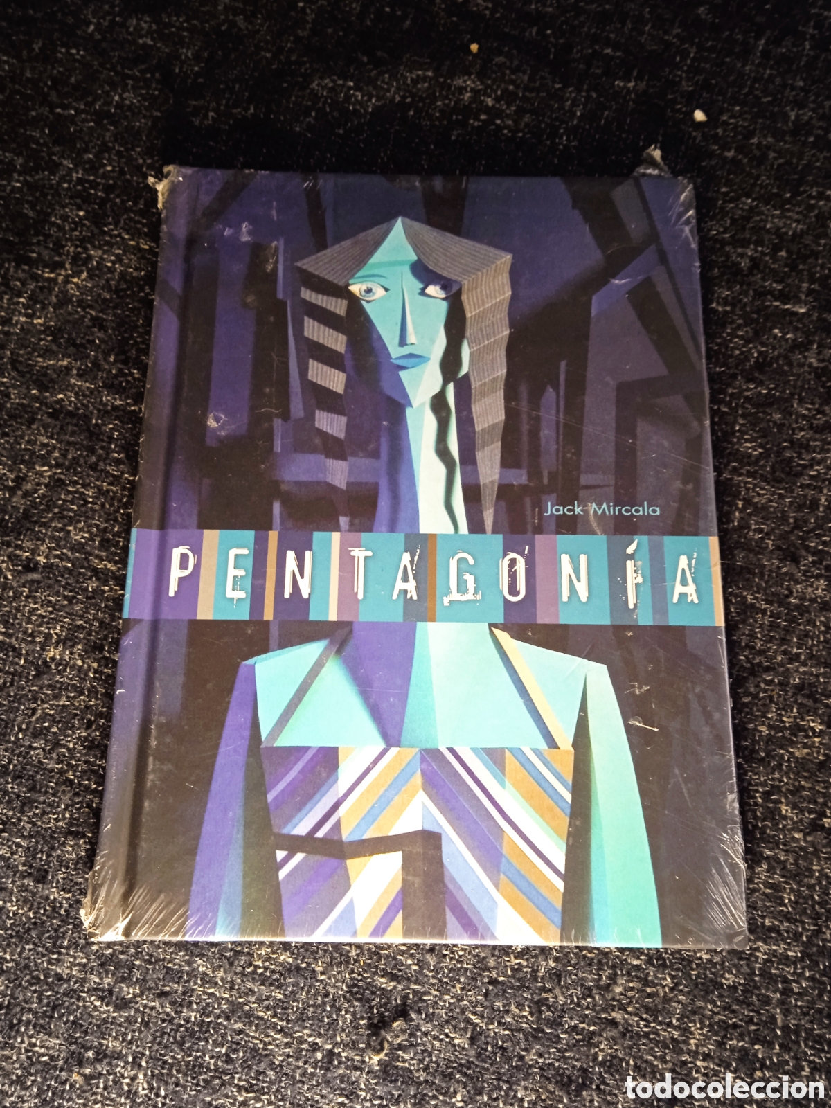 Comics: PENTAGONIA /POR: JACK MIRCALA ( LIBRO DE ILUSTRACION Y TEXTOS ) -EDITA : SINSENTIDO
