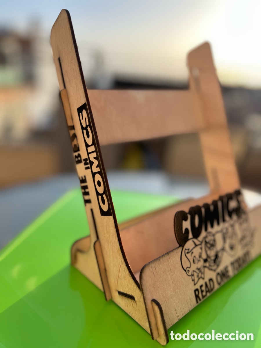 C&oacute;mics: Expositor de c&oacute;mics - grapa USA - Foto 2