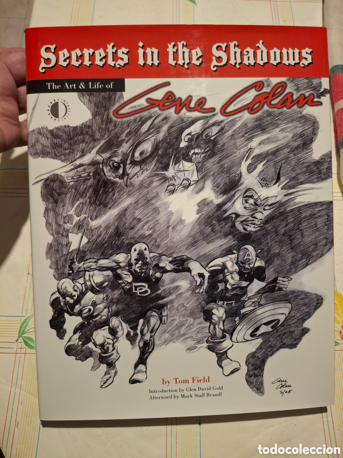 C&oacute;mics: Libro - Secrets in the shadows - Gene Colan - TwoMorrows Publishing - Tapa dura con sobrecubierta