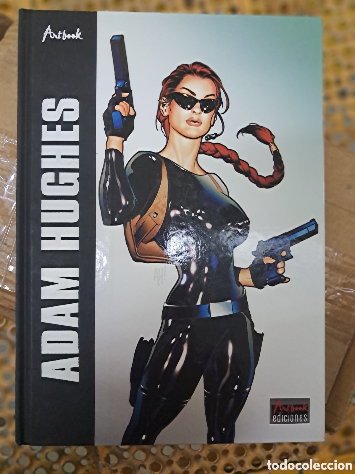 C&oacute;mics: Adam Hughes Art Book