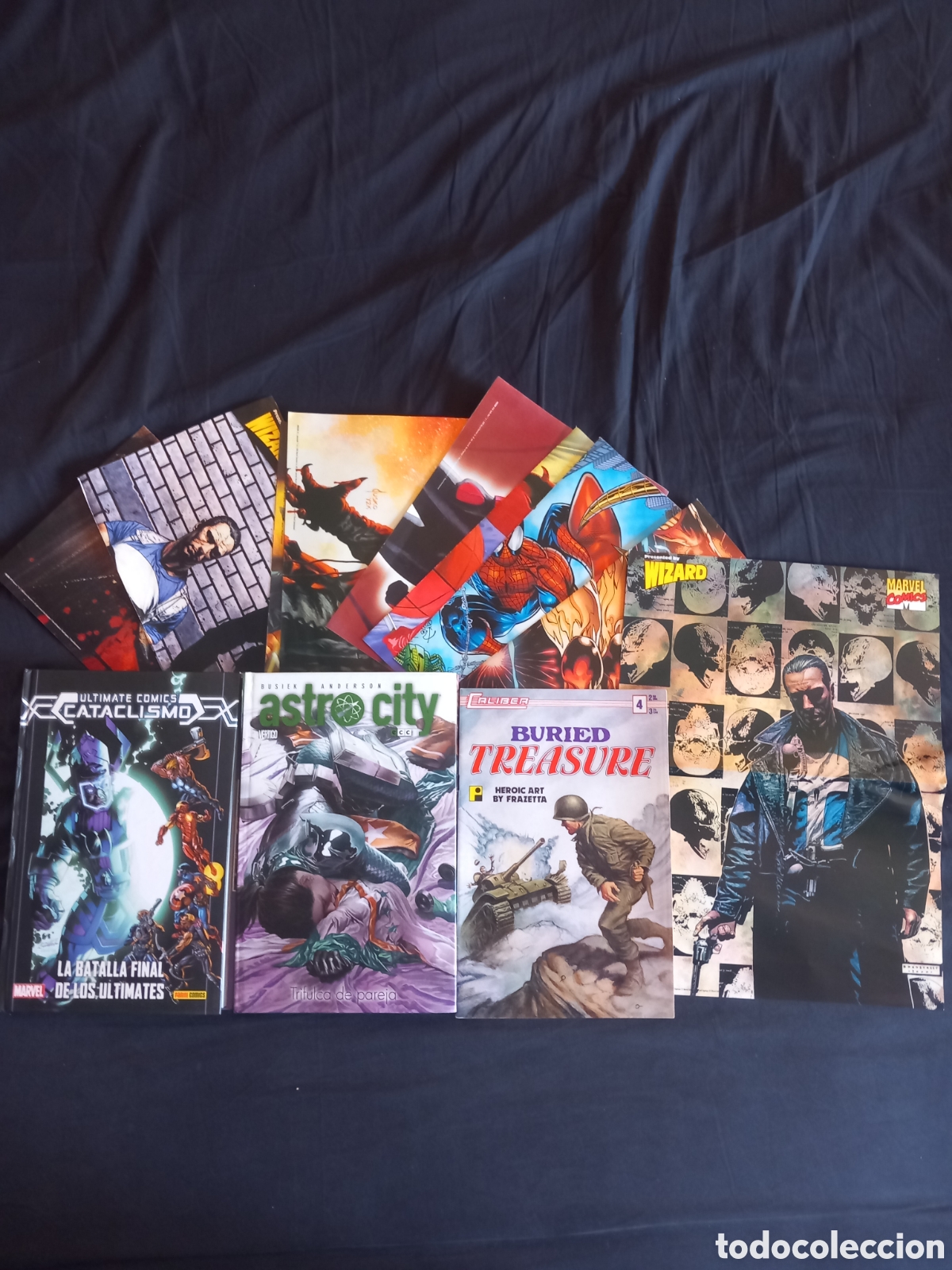 C&oacute;mics: Lote revistas Astro city Cataclismo Marvel, Burundi Treasure y p&oacute;ster Marvel