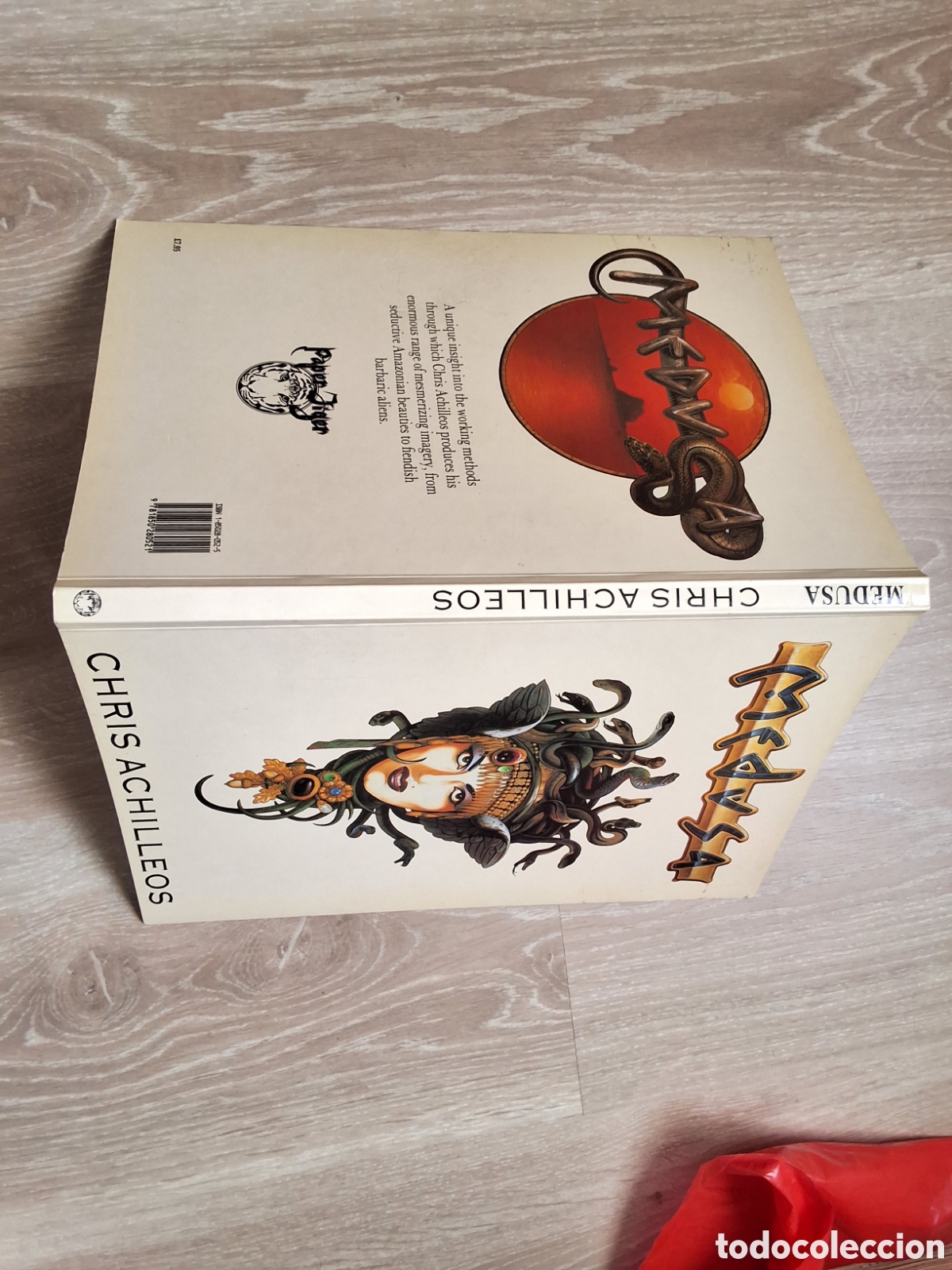 C&oacute;mics: Medusa libro ilustracion de Chris Achilleos a&ntilde;o 1988 edita paper Tiger