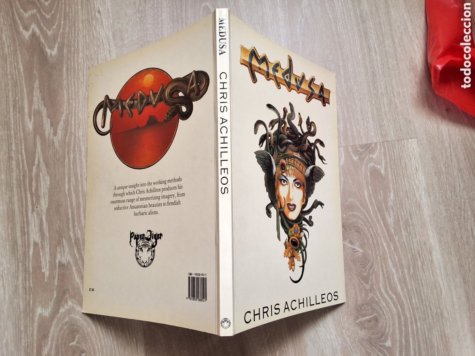 C&oacute;mics: Medusa libro ilustracion de Chris Achilleos a&ntilde;o 1988 edita paper Tiger