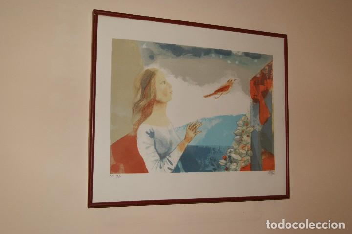 Arte: Tres preciosas acuarelas sobre p&aacute;jaros y mujer, firmadas por el/la autor/a