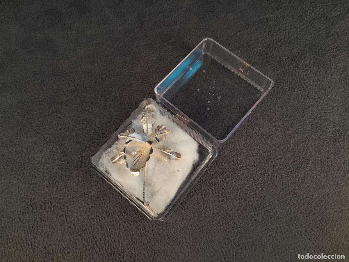Arte: J-4471. BROCHE REALIZADO EN PLATA 800 CON FORMA DE ORQU&Iacute;DEA. 1980 CA.