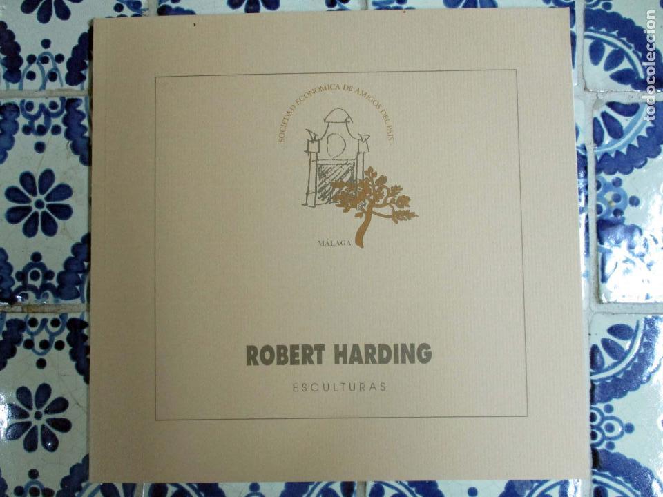 Arte: Robert Harding. Esculturas - Foto 1