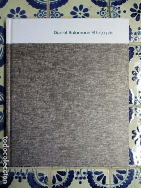 Arte: Daniel Solomons. El traje gris - Foto 1