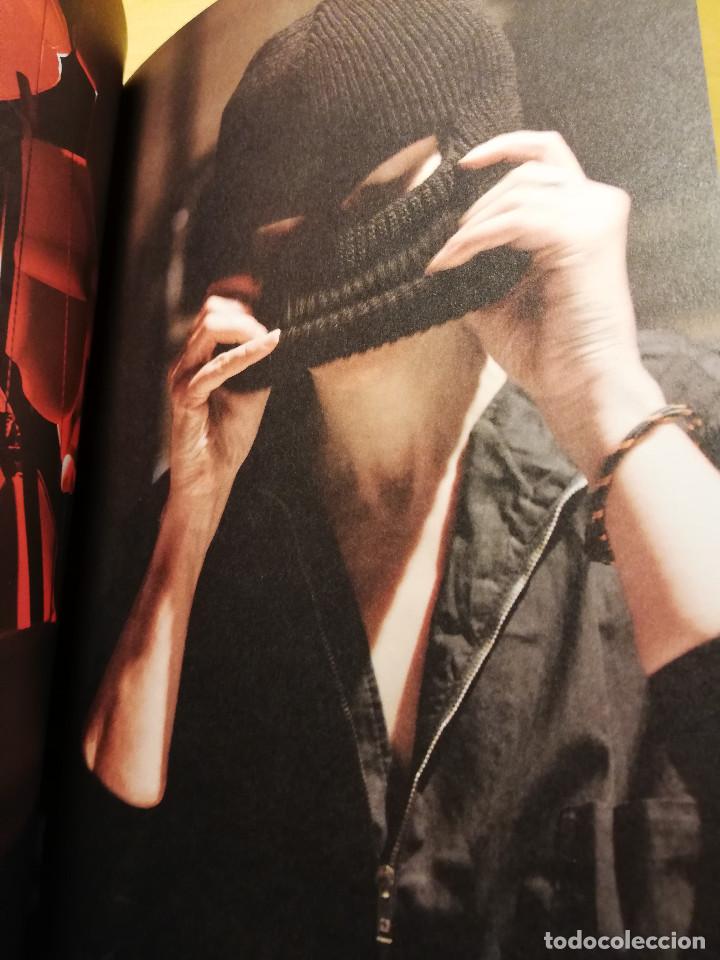 Arte: FOR&Ccedil;A DE GRAVETAT (ASTRID COLOMAR) - Foto 6