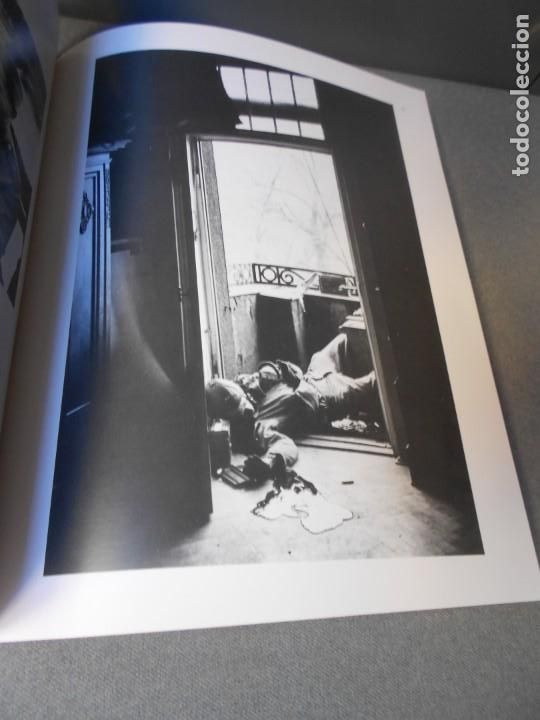 Arte: ROBERT CAPA. RETROSPECTIVA. CATALOGO - Foto 11