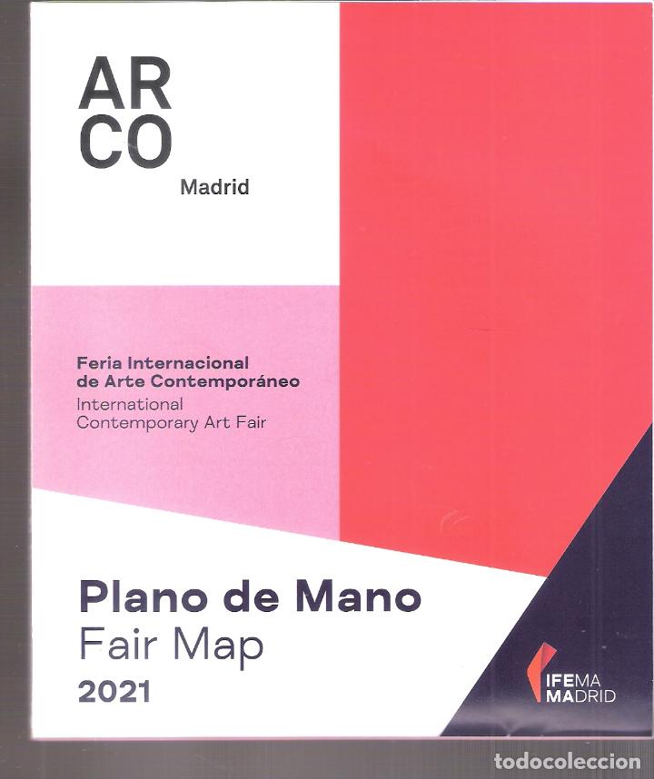 Arte: ARCO Madrid. 2021. Plano de mano. Feria Internacional de Arte Contempor&aacute;neo.