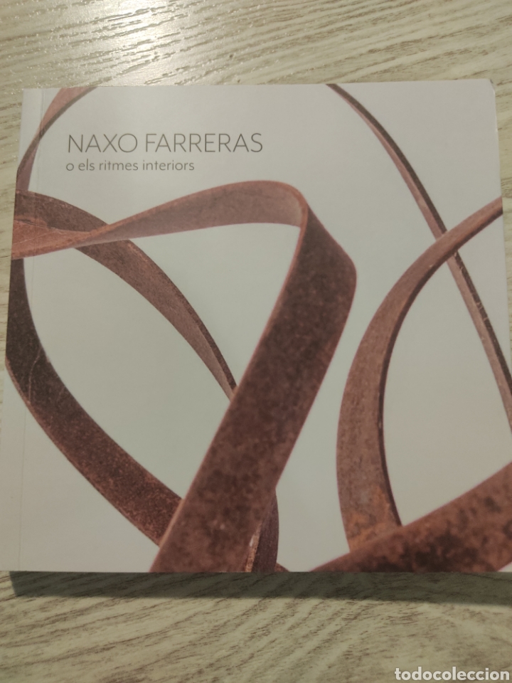 Arte: Cat&aacute;logo Naxo Farreras o els ritmes interiors 2021