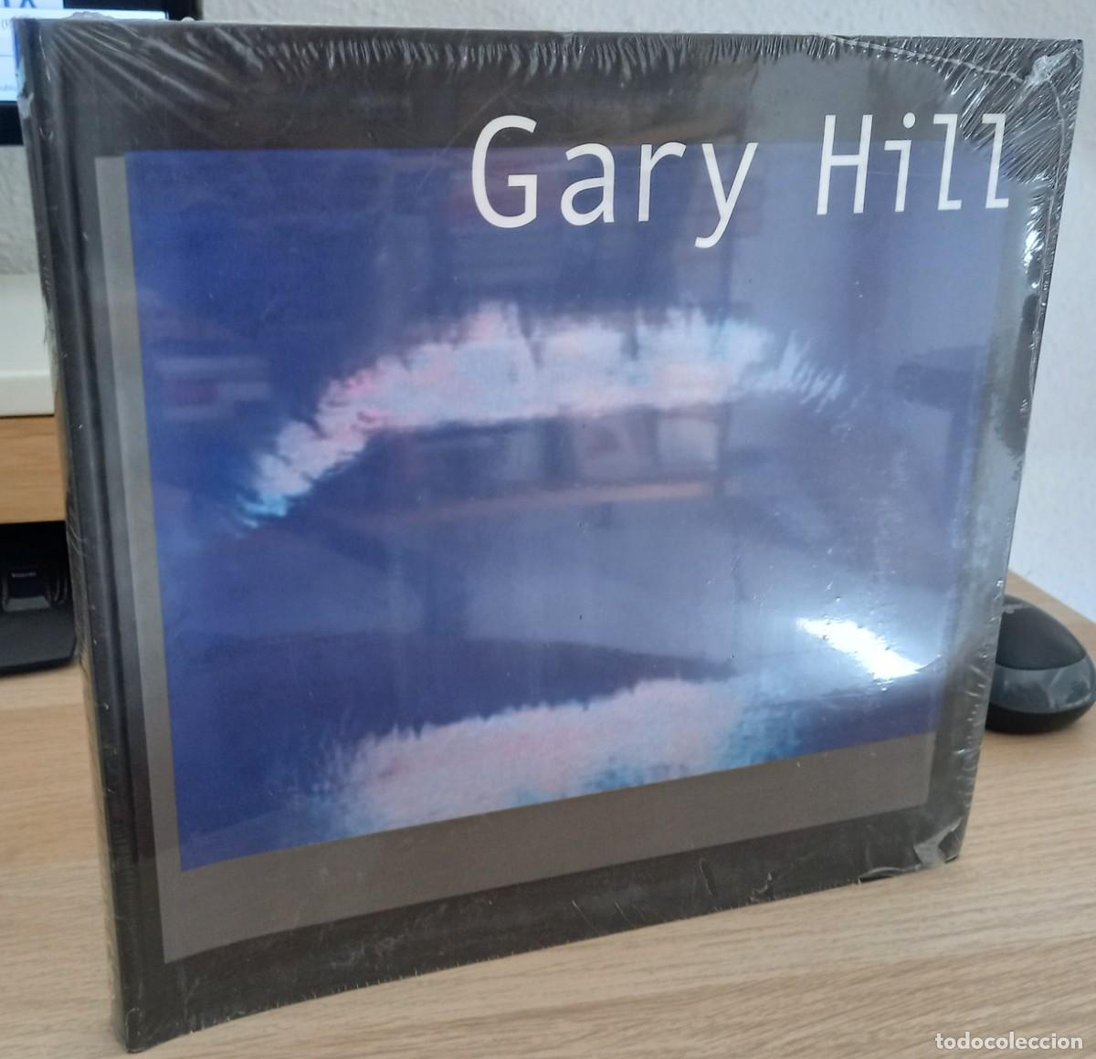 Arte: GARY HILL (PRECINTADO) - Foto 1