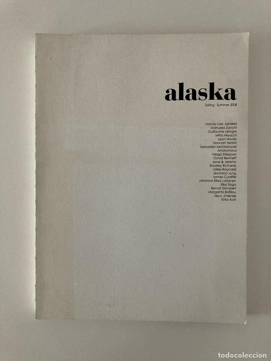 Arte: Cat&aacute;logo Alaska Spring - Summer 2008. Copyriht &copy; 2008 Black Milk