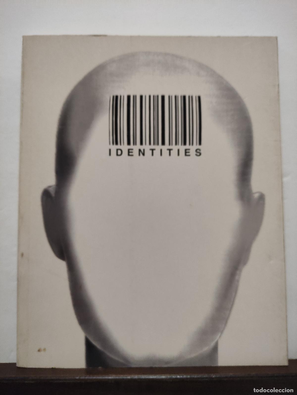 Arte: LLUIS BARBA - IDENTITIES - Foto 1