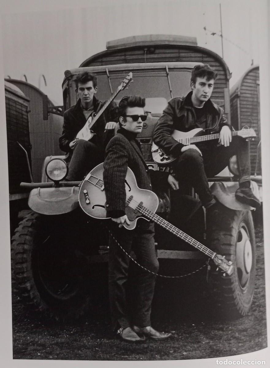 Arte: STUART SUTCLIFFE - A RETROSPECTIVE - THE BEATLES - Foto 1