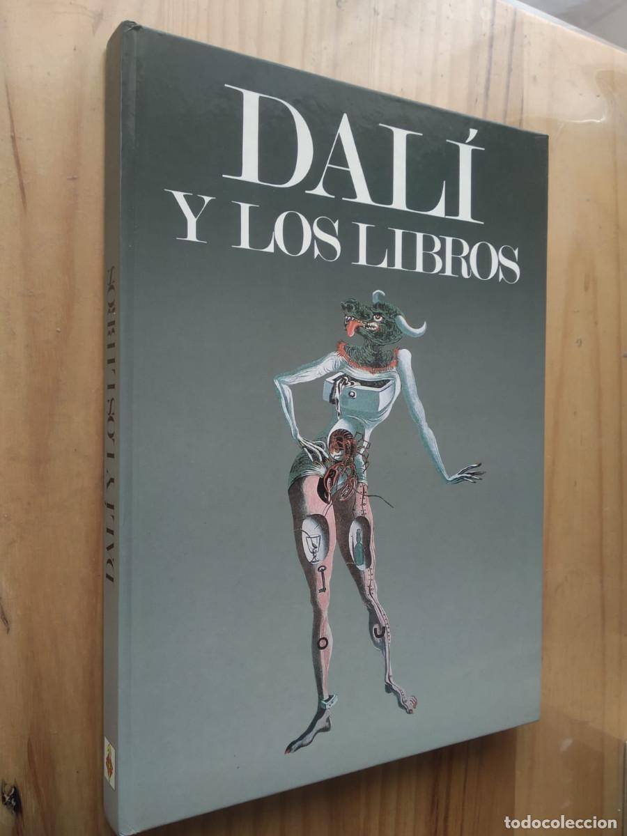 Arte: DAL&Iacute; Y LOS LIBROS - EDUARD FORNES
