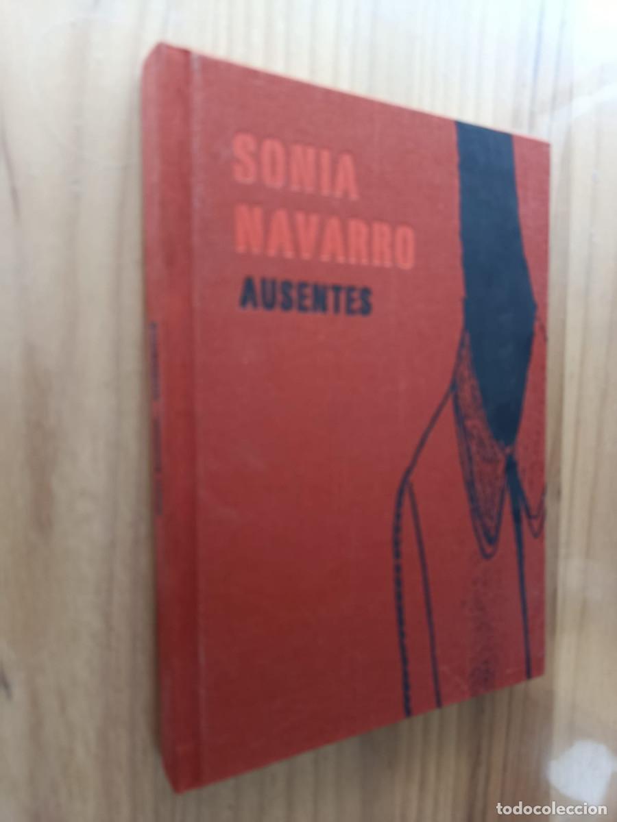 Arte: Ausentes - NAVARRO, Sonia - Foto 1