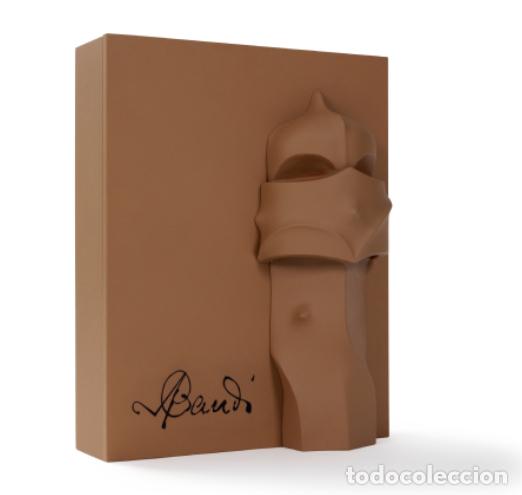 Arte: Gaud&iacute; en primer plano. ARTIKA (AGOTADO). Antoni Gaud&iacute;. Escultura - Libro de arte - Dibujos y planos