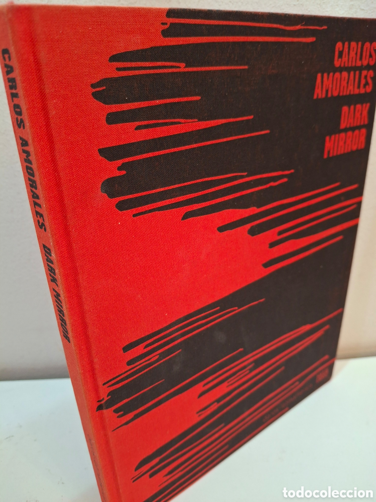 Arte: CATALOGO CARLOS AMORALES, DARK MIRROR, DAROS EXHIBITIONS, ZURICH, 2007