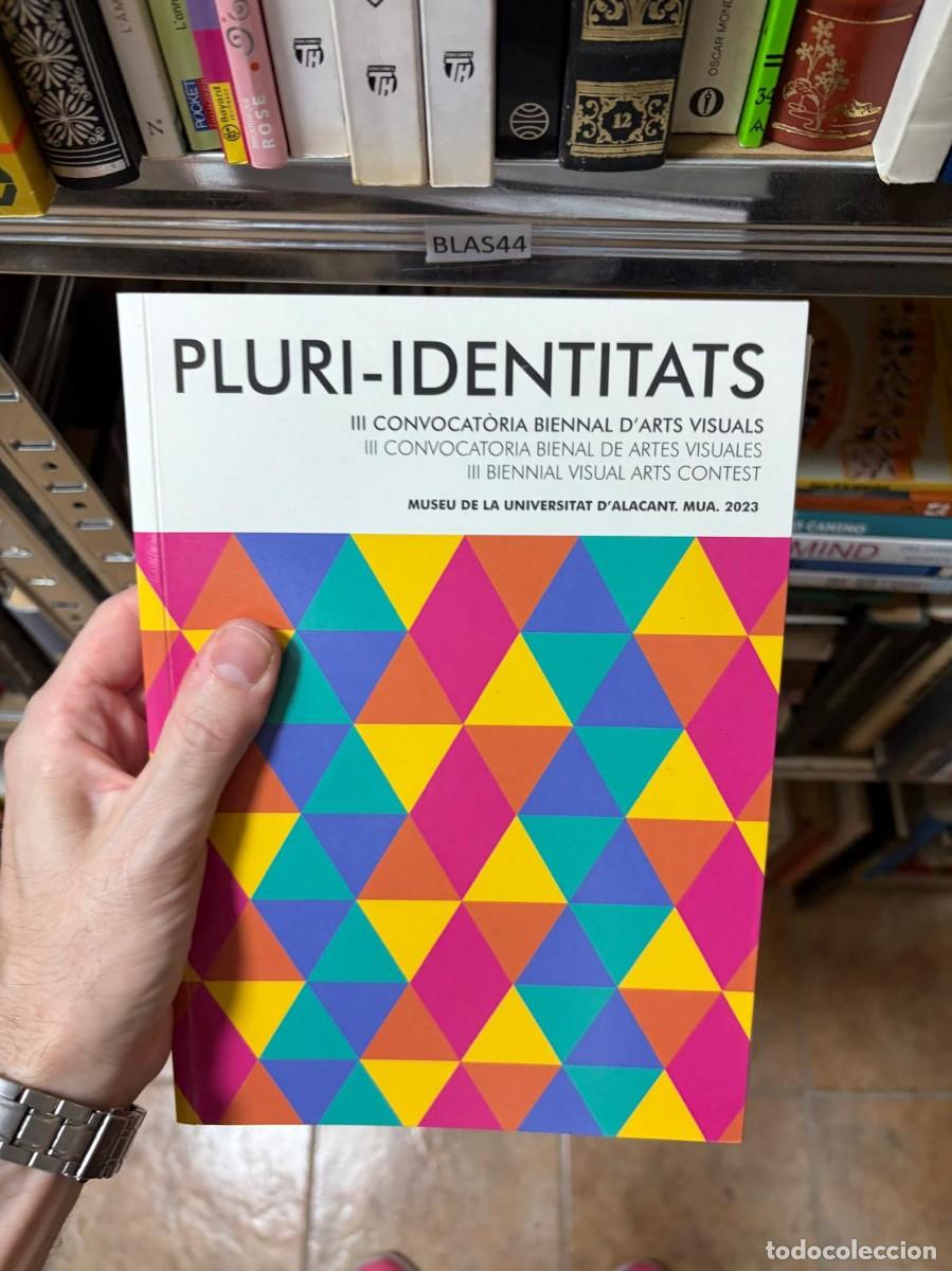 Arte: BLAS44 &ndash; Pluri-Identitats (2023) &ndash; III Convocat&ograve;ria Biennal d'Arts Visuals &ndash; Museu de la Universitat