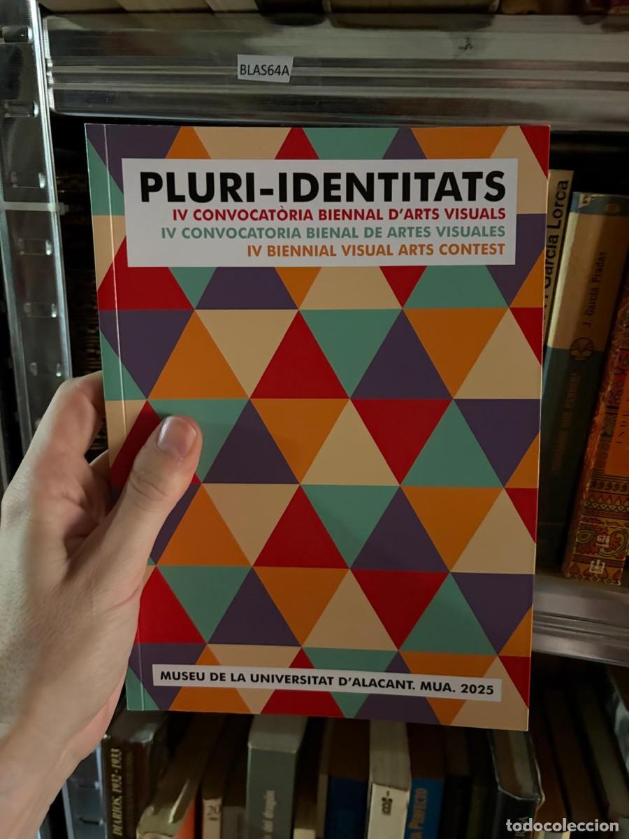 Arte: BLAS64A &ndash; Pluri-Identitats (2025) &ndash; IV Convocat&ograve;ria Biennal d'Arts Visuals &ndash; Museu de la Universitat