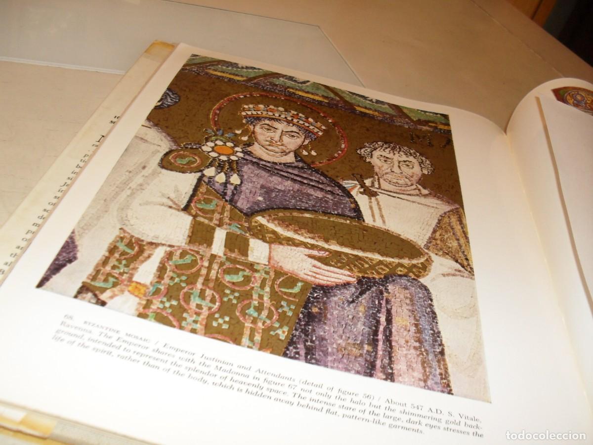 Arte: BELLA LAMINA:MADONNA AND CHILD ENTHRONED,1200,DEL LIBRO PICTURE HISTORY OF PAINTING,1963