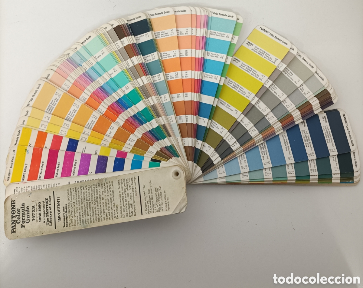 Arte: Carta de colores Pantone 747XR (1989-1990)