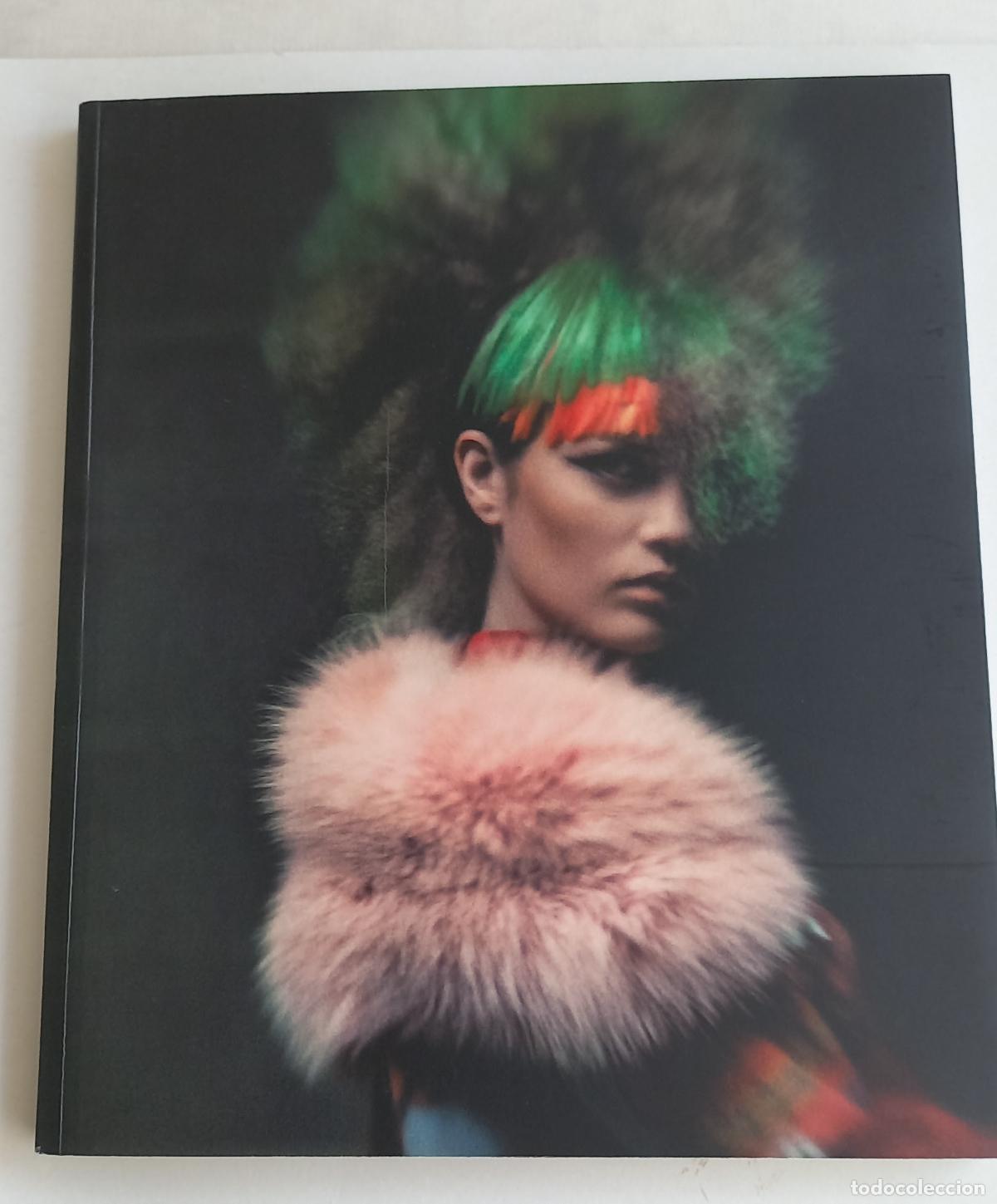 Arte: Fashionarte. Konecta fundaci&oacute;n. Cat&aacute;logo fotografias, moda Fashion art institute. Eugenio Recuenco..