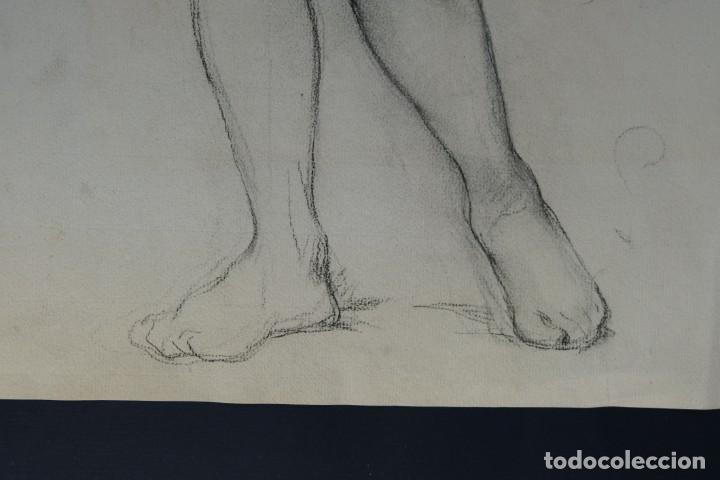 dibujo al carboncillo desnudo femenino finales Comprar