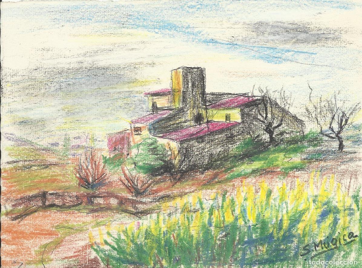 Arte: S. M&uacute;gica. Dibujo l&aacute;piz color sobre papel. &rdquo;Pueblo en paisaje rural&rdquo;. Firmado a mano. 11,5x15,5 cm.