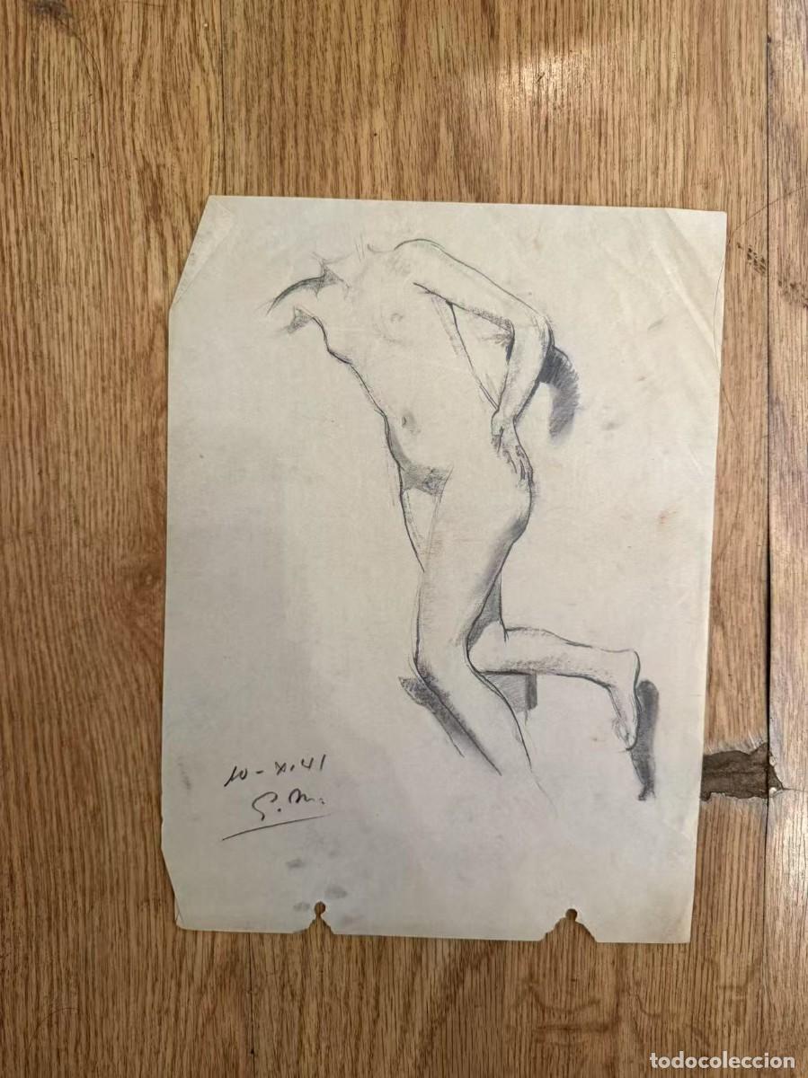 Arte: dibujo de mujer de papel - Foto 1
