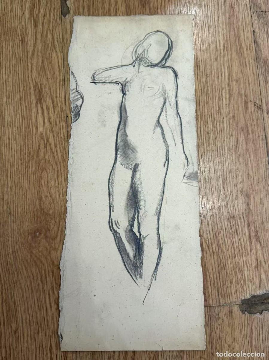 Arte: dibujo de mujer de papel - Foto 1