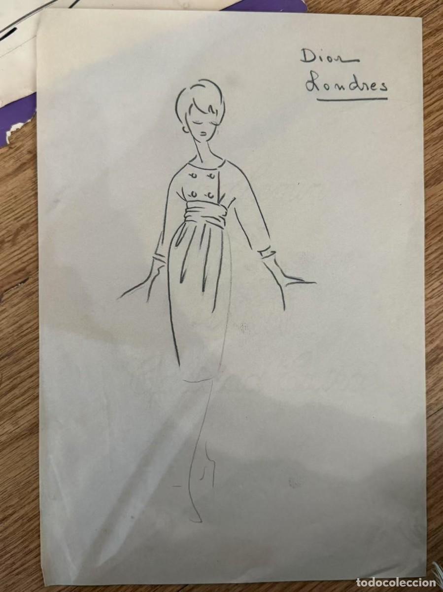 Arte: dibujo de mujer de papel - Foto 1