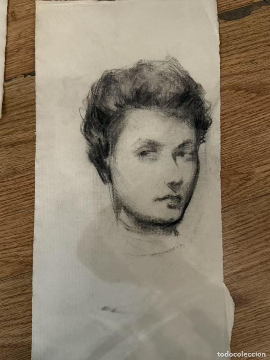 Arte: dibujo de mujer de papel - Foto 1