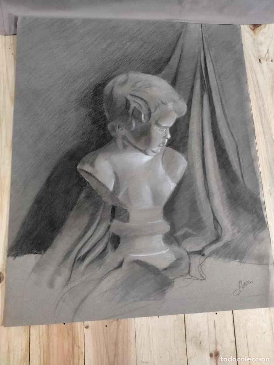 Arte: Dibujo a carboncillo sobre l&aacute;mina, busto ni&ntilde;o, 65x50 cm.