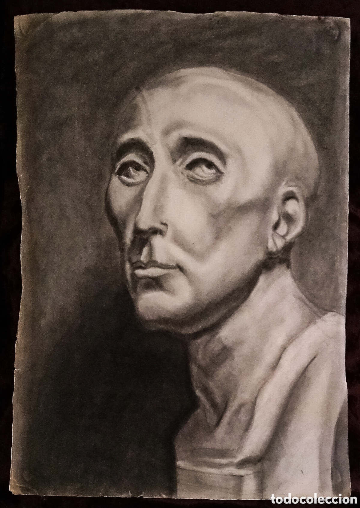 Arte: DIBUJO a CARBONCILLO / (REALISMO). * BUSTO DE ESTATUA HOMBRE *. AUT.: JUAN MART&Iacute;N T. (A&ntilde;os 50)