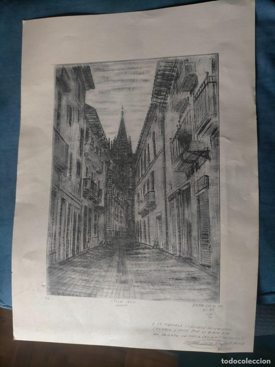 Arte: Dibujo a l&aacute;piz y carbonvillo de la Calle Mon de Oviedo