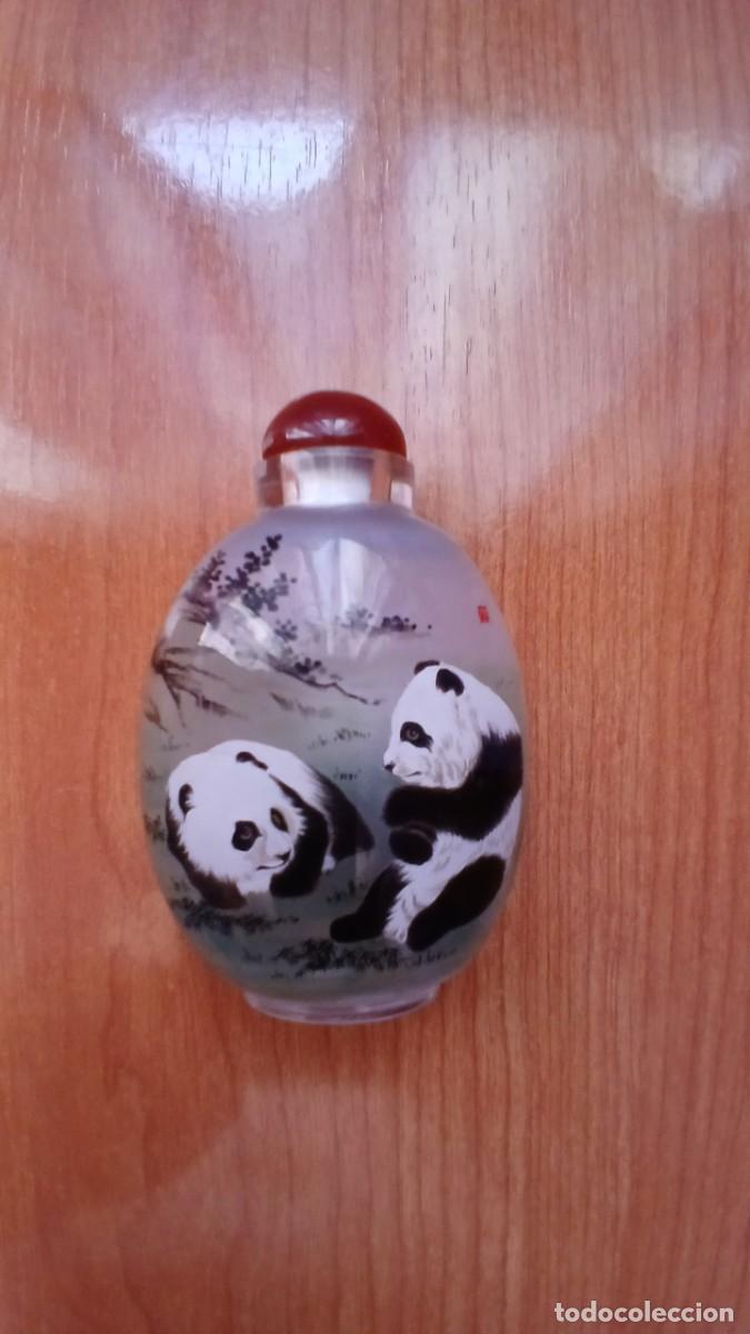 Arte: frasco de rap&eacute; chino pintado interior a mano