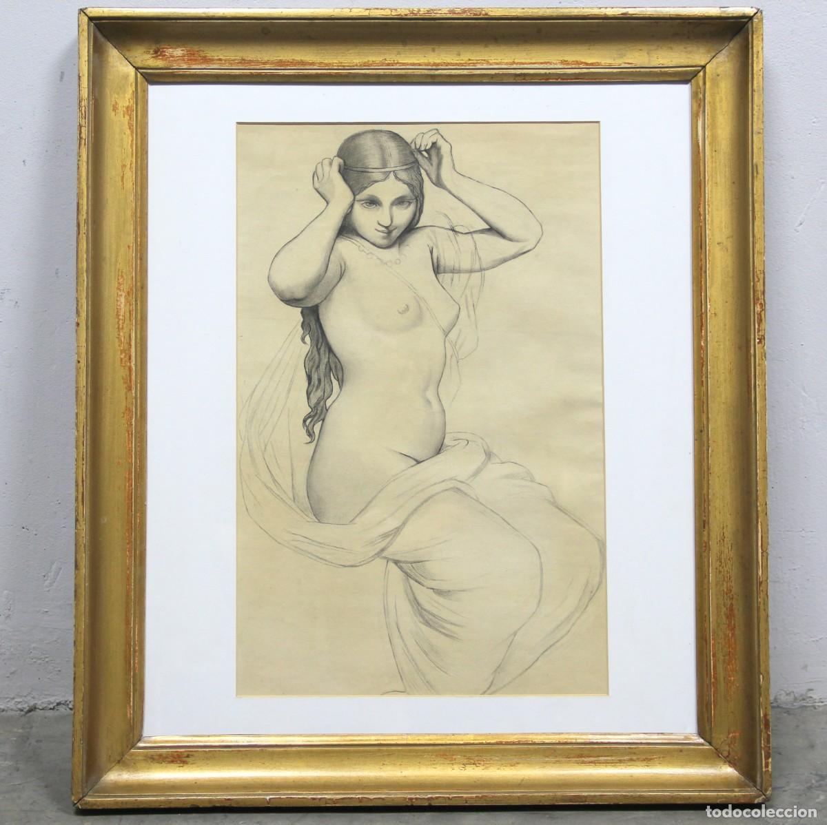 Arte: Dibujo de mujer realizada en l&aacute;piz carb&oacute;n sobre papel