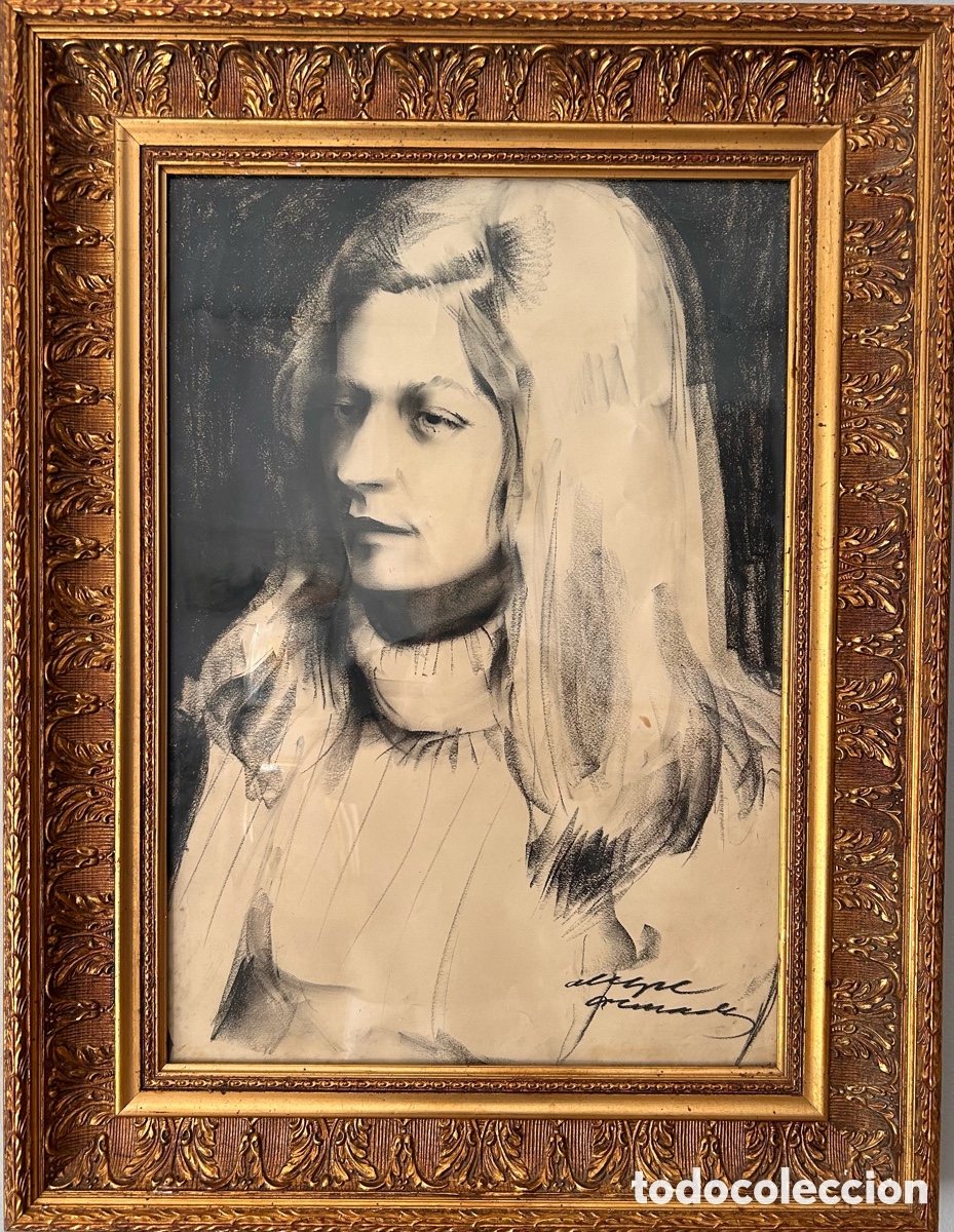 Art: Antonio Alegre Cremades (1939-2006) &ndash; Retrato femenino. Carboncillo sobre papel. Firmado. 44 &times; 64 cm