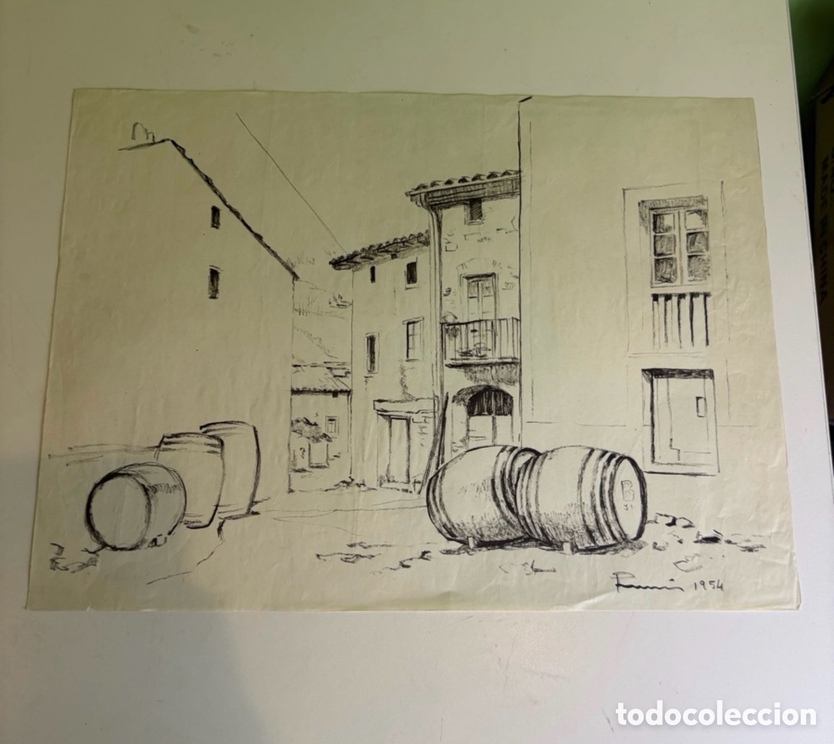 Arte: Carles Prun&eacute;s (1937-2017) &ndash; Plaza de pueblo con barricas, dibujo sobre papel firmado y fechado 1954
