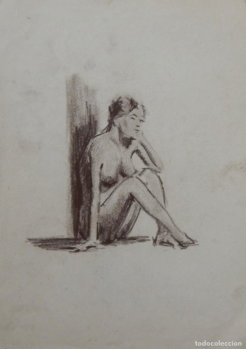 Arte: Manuel Vicente Mora. Carboncillo sobre papel. &rdquo;Desnudo femenino&rdquo;. Sin firmar. 40x28 cm.